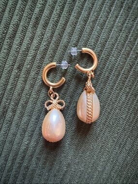Vintage Signed Carolee Gold Pearl Drop Hoop Earrings - Women Jewelry